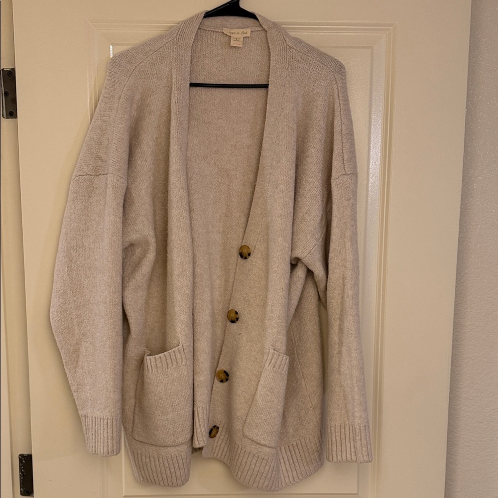 Light Cream Button-Front Women’s Cardigan Sweater